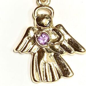 Goldtone amethyst angel pendant necklace 16” bib